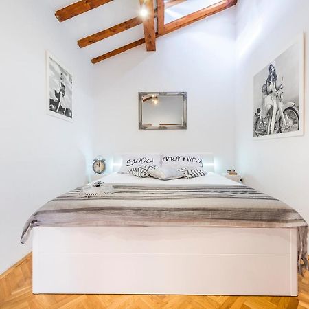 Beach Lapad Apartment Villa Tolja دوبروفينك المظهر الخارجي الصورة