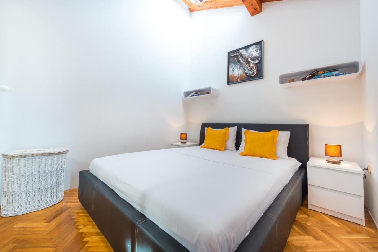 Beach Lapad Apartment Villa Tolja دوبروفينك المظهر الخارجي الصورة