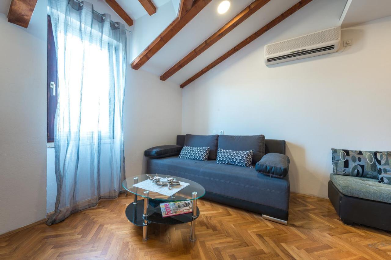 Beach Lapad Apartment Villa Tolja دوبروفينك المظهر الخارجي الصورة
