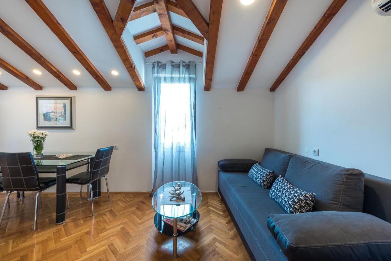 Beach Lapad Apartment Villa Tolja دوبروفينك المظهر الخارجي الصورة