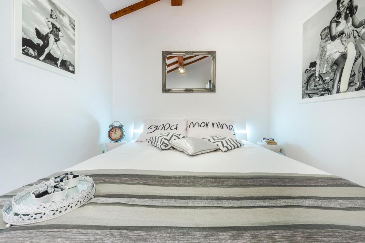 Beach Lapad Apartment Villa Tolja دوبروفينك المظهر الخارجي الصورة